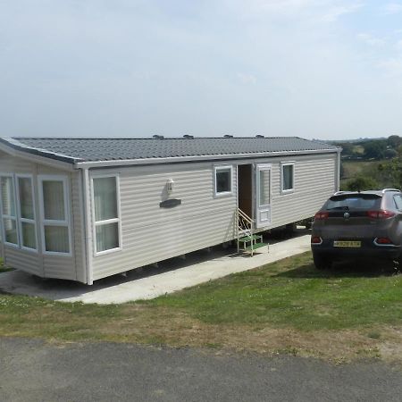 Cwtch Caravans Little Haven Buitenkant foto